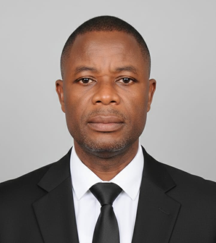 Dr. Lukman Olusesi